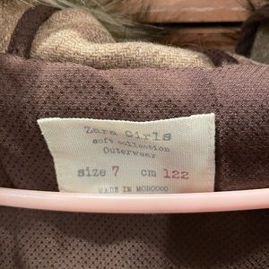 Girls tan Zara coat